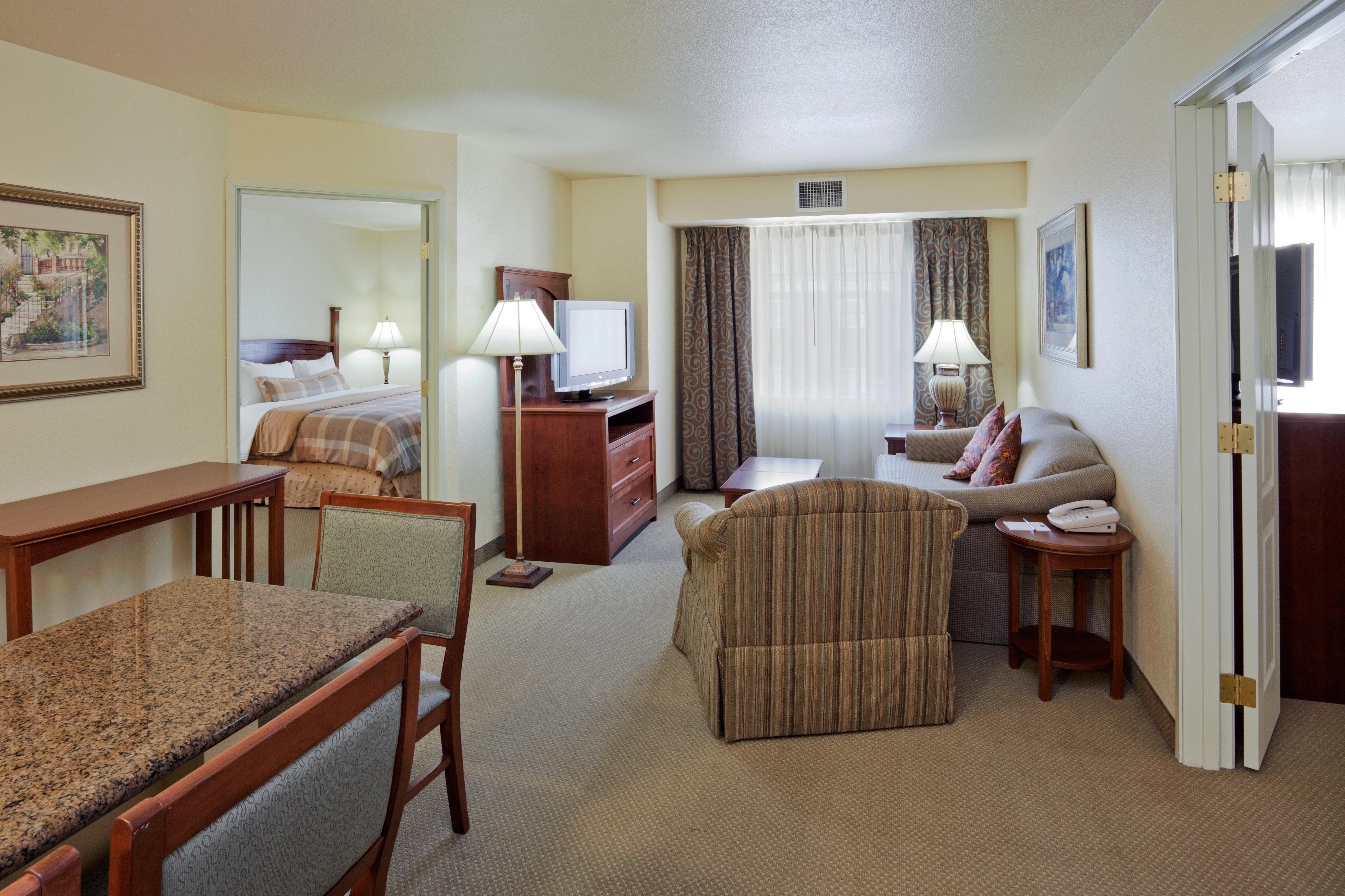 Staybridge Suites Sacramento Airport Natomas, An Ihg Hotel Номер фото