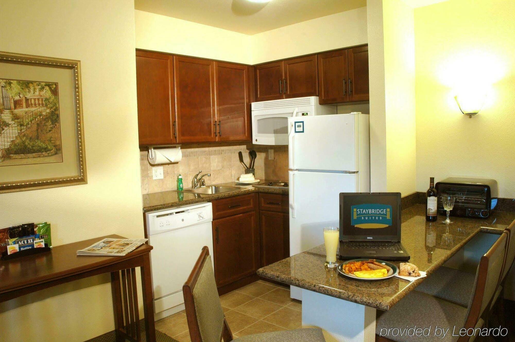 Staybridge Suites Sacramento Airport Natomas, An Ihg Hotel Экстерьер фото